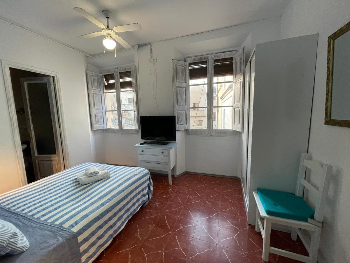 P&R Hostals Can Tort Tossa de Mar Luaran gambar