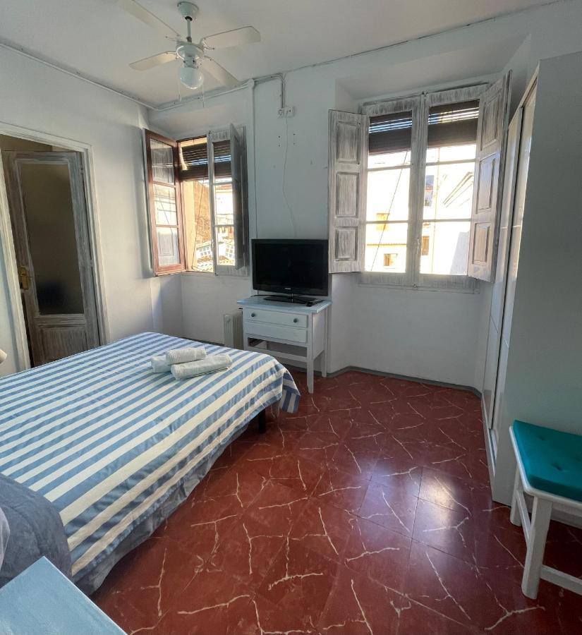 P&R Hostals Can Tort Tossa de Mar Luaran gambar